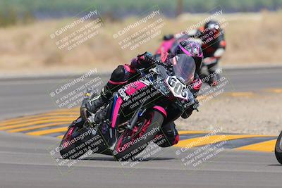 media/Sep-11-2022-SoCal Trackdays (Sun) [[81b7e951af]]/Turn 16 (945am)/